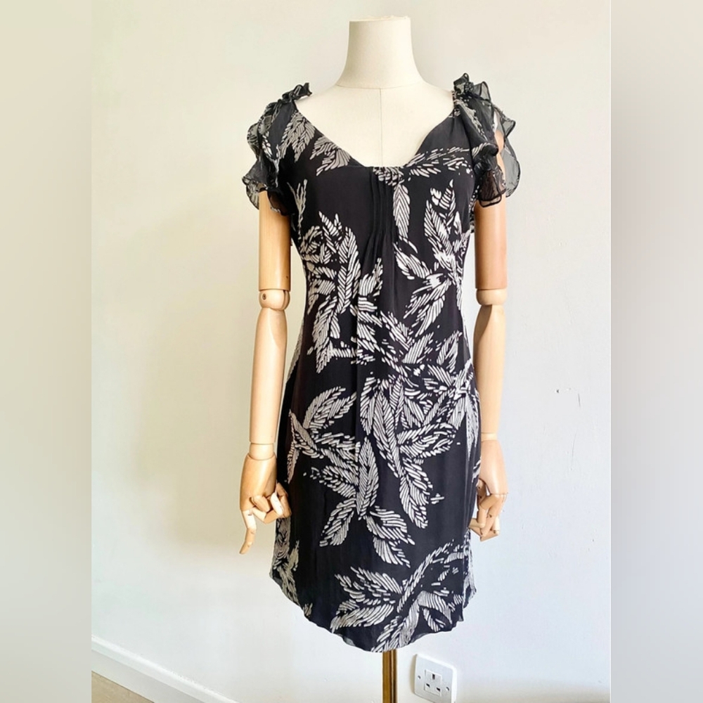 Black and White Feather Print Dress